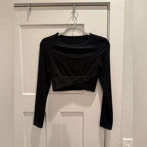 Black Long Sleeve Athletic Crop Top